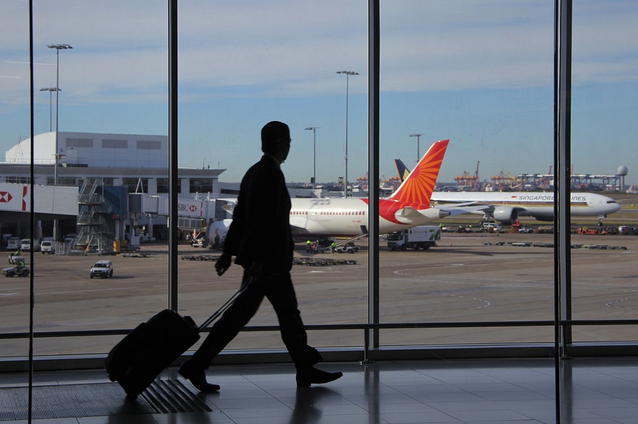 How to Save Money When Traveling to a Foreign Country