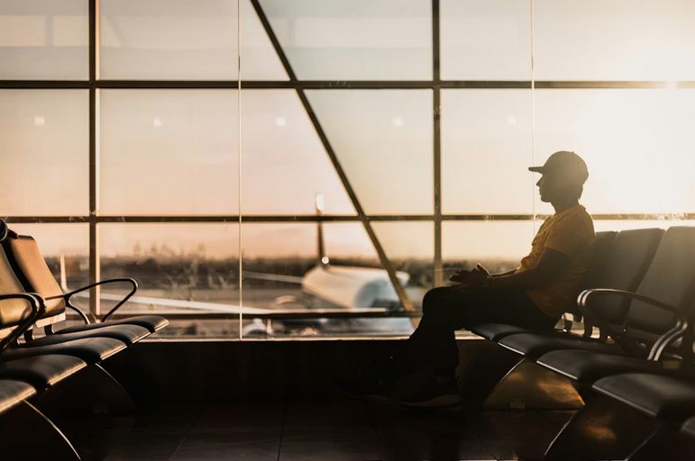 How to Navigate Airports Like a Frequent Flyer